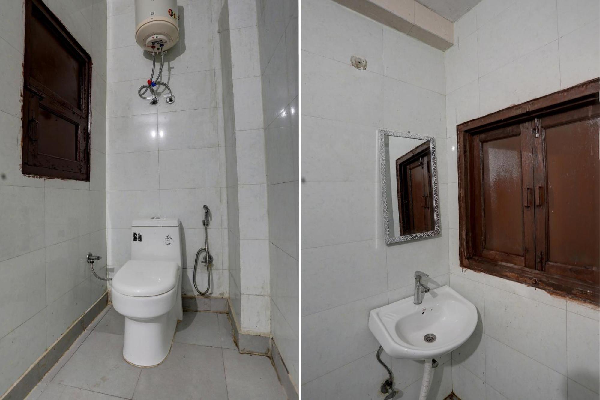 Hotel O The Royal Villa New Delhi Bagian luar foto